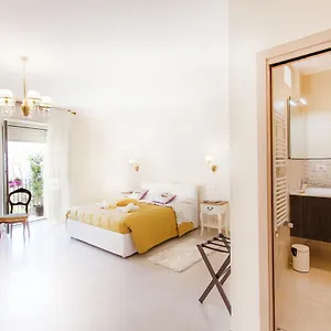 3* Couette-café Veronicas