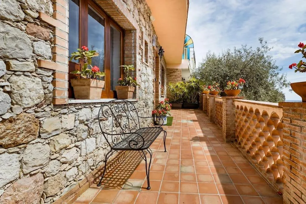 Isola Bella - Rooms Il Pescatore Taormina Itálie